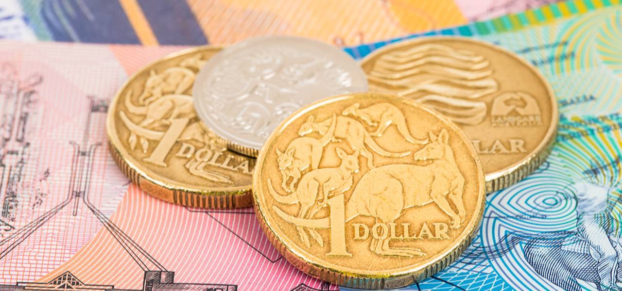 Major banks: bushfires are the main risk for the AUD 