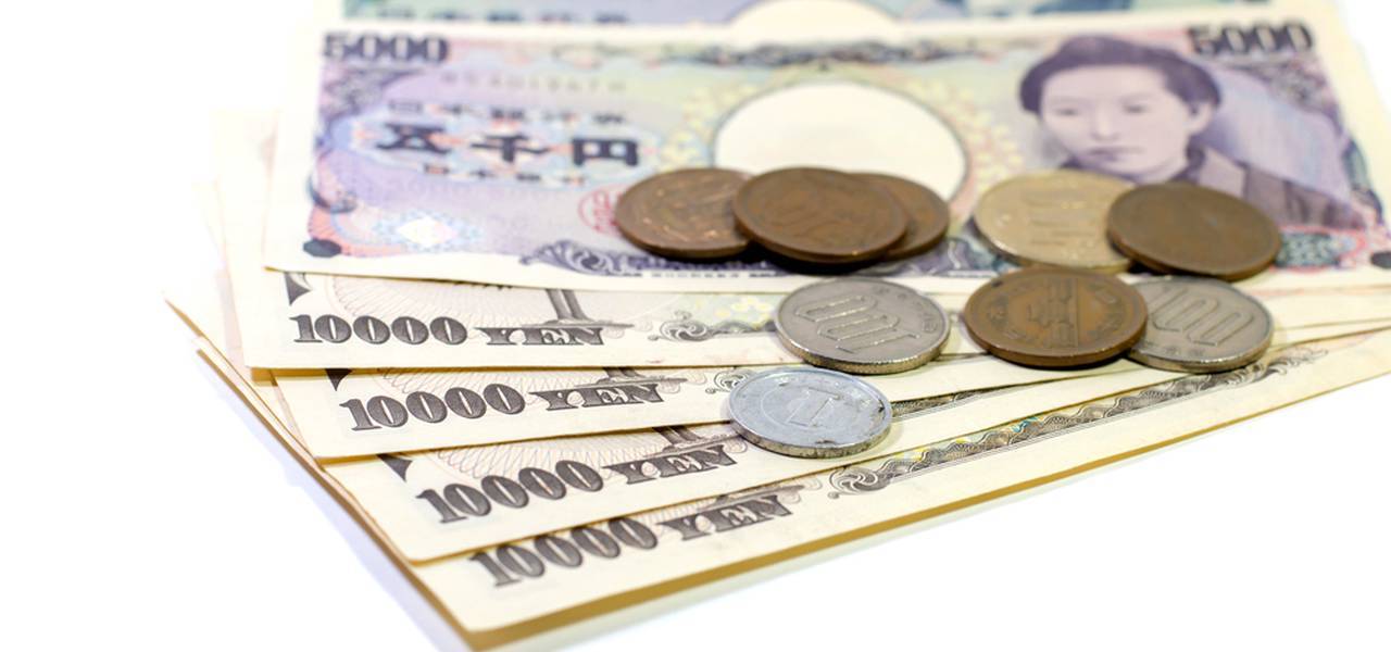 Profit taking across risky assets favors Japanese Yen 