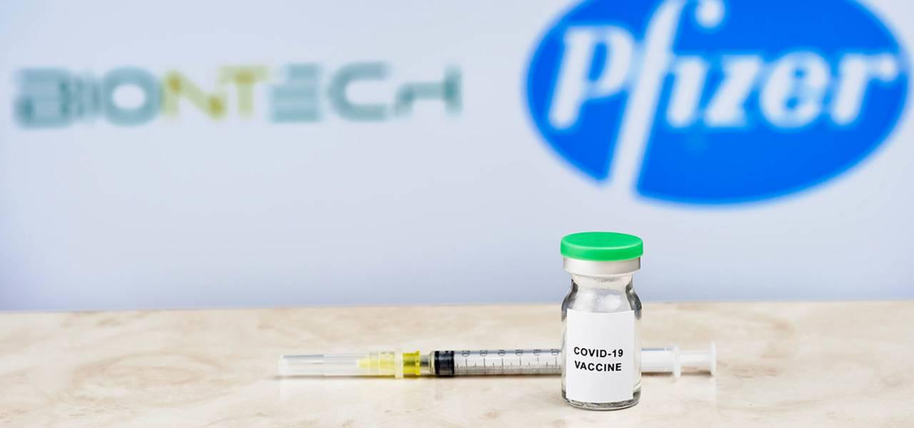 Pfizer y Biontech con perspectivas positivas gracias a nueva aprobación de la FDA